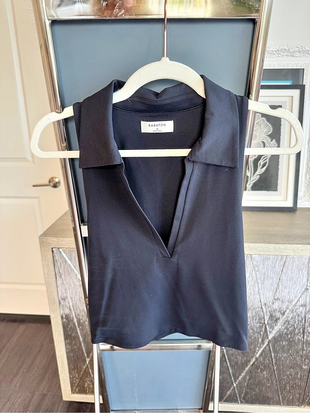 Babaton V Neck Polo Tank Sleeveless Black Size Medium from Aritzia